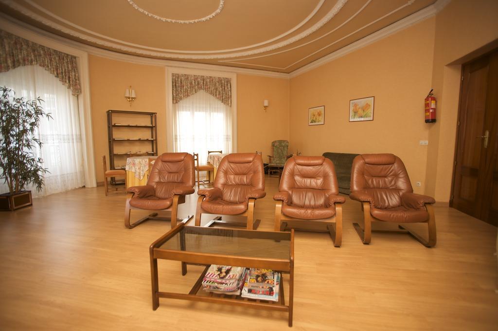 Hostal Andorra Madryt Zewnętrze zdjęcie